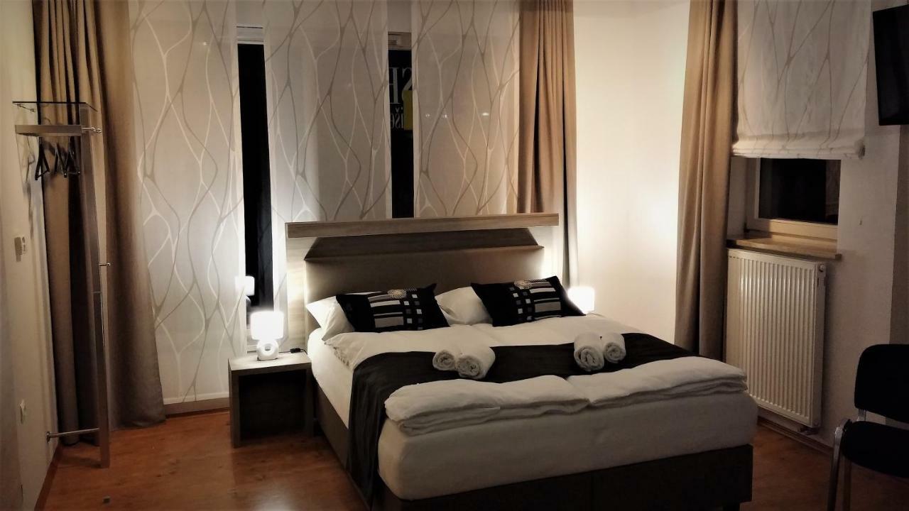Yellow Dreamhouse Постойна Екстериор снимка