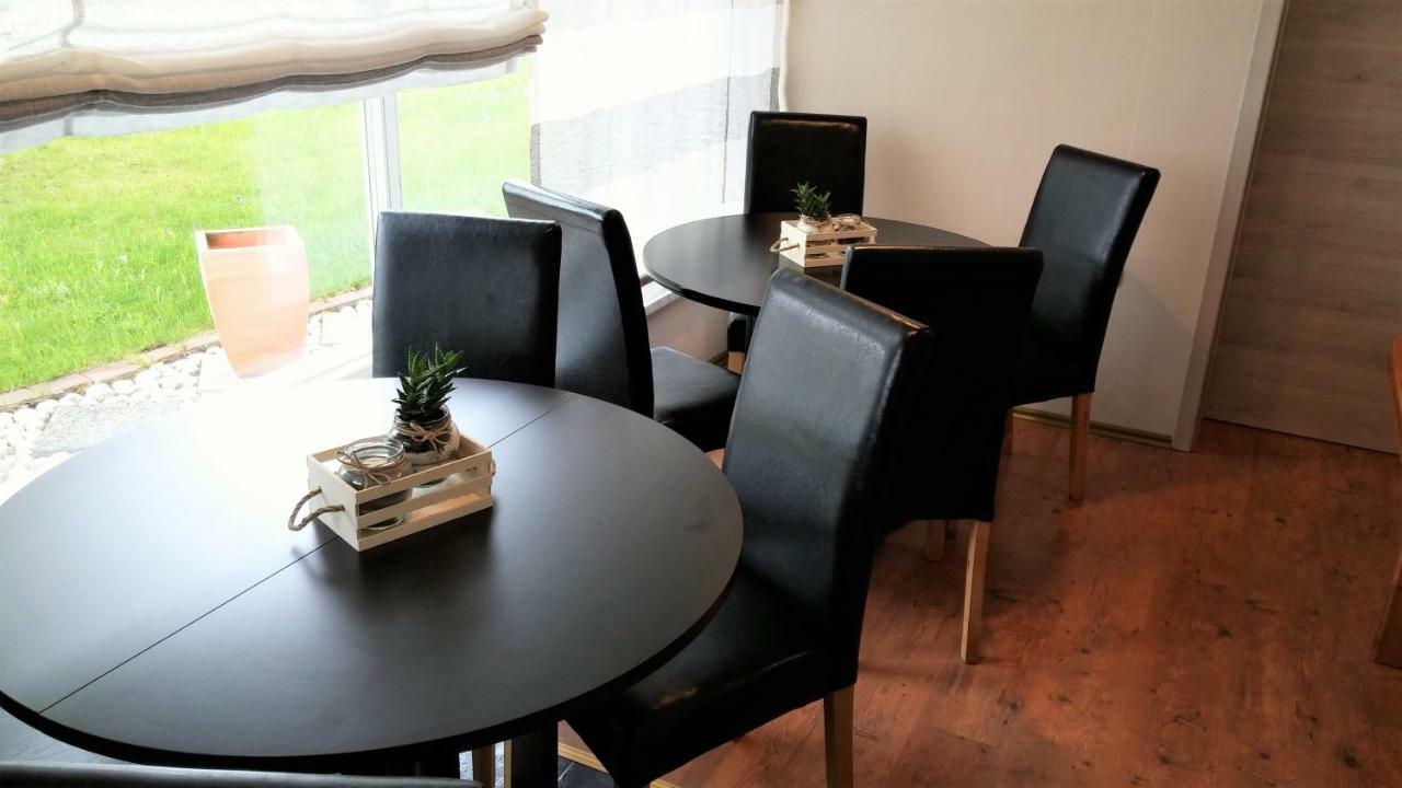 Yellow Dreamhouse Постойна Екстериор снимка